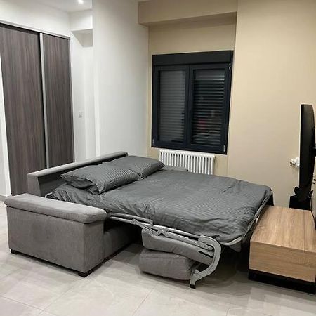 Belle Appartement Avec Parking Gratuit Blanzy Exterior photo